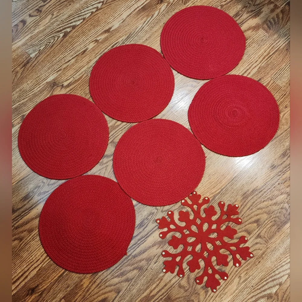 6 piece Set Woven Indoor/Outdoor Placemats or Chairmats, Round, 14.5